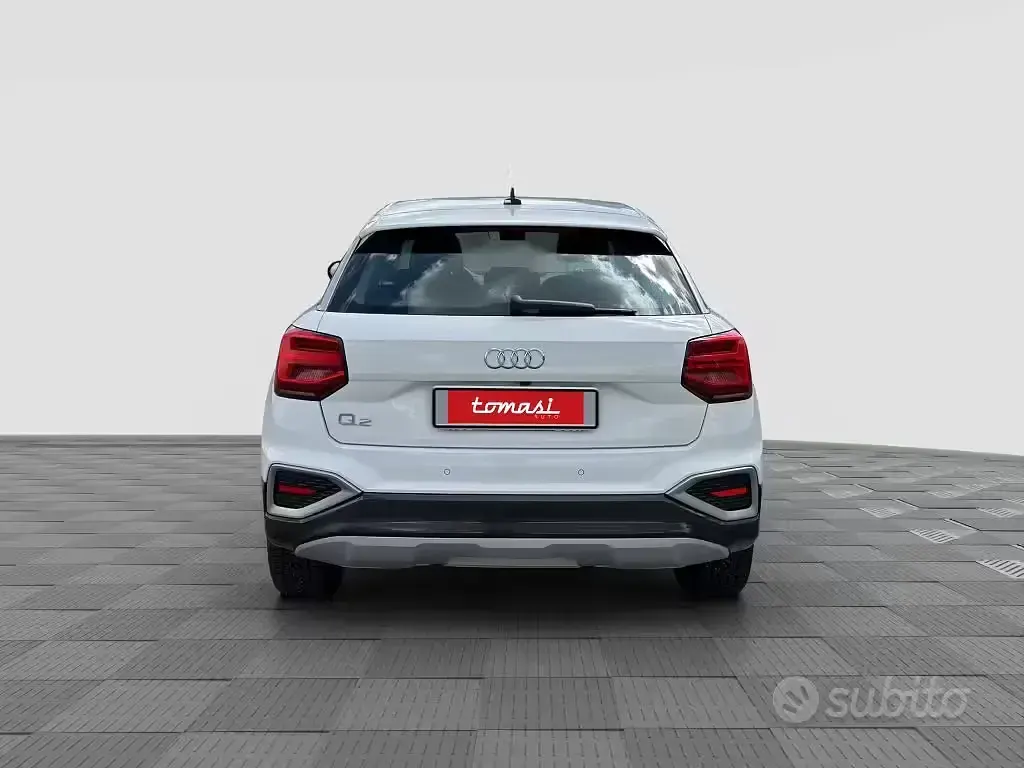 Usata Audi Q2 Advanced 116 CV (85 kW) 2024 Bianco SUV