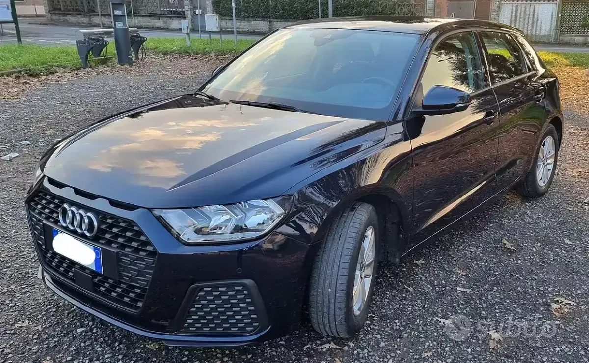 Usata Audi A1 95 CV (69 kW) 2019 Bluazzurro SUV
