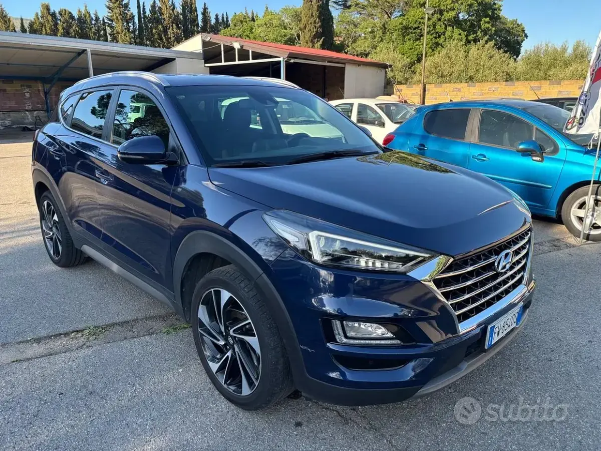 Käytetty Hyundai Tucson 136 HP (100 kW) 2019 Sininen Katumaasturi
