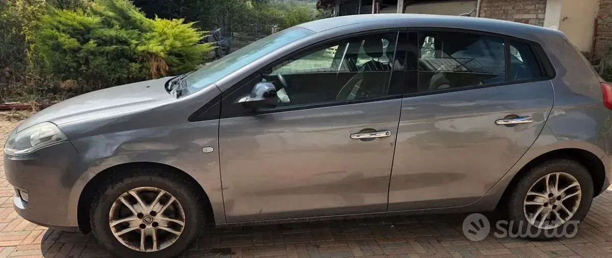 Usata Fiat Bravo 105 CV (77 kW) 2013 Utilitaria