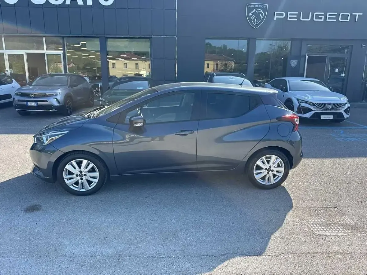 Usata Nissan Micra Acenta 71 CV (52 kW) 2019 Grigio Utilitaria