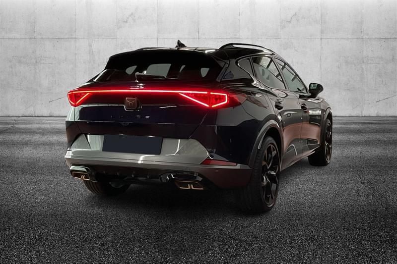 Usata Cupra Formentor VZ 245 CV (180 kW) 2022 Blu metallizzato SUV