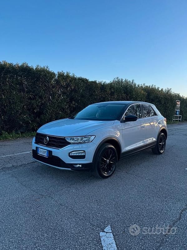 Usata VW T-Roc Style 115 CV (84 kW) 2020 Bianco SUV