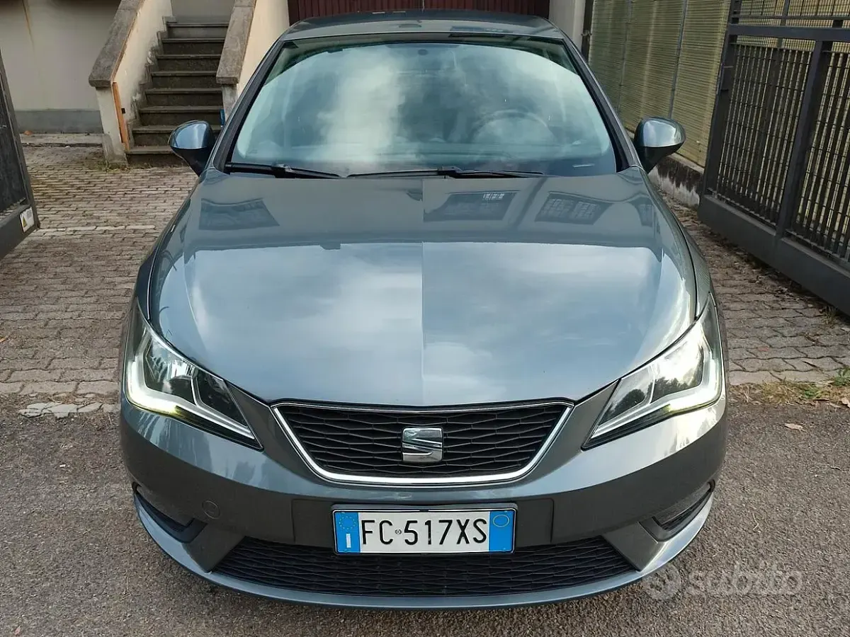 Usata Seat Ibiza 75 CV (55 kW) 2016 Grigio Berlina