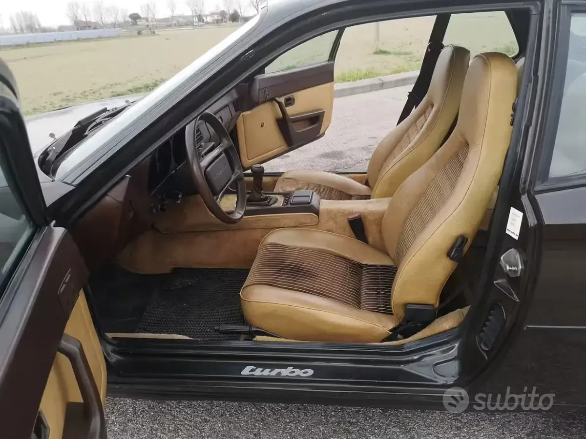 Usata Porsche 924 177 CV (130 kW) 1980 Marrone Coupé