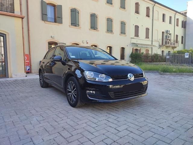 Usata VW Golf VII Allstar 110 CV (80 kW) 2017 Nero