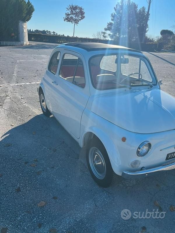Bianco Usata 1960 Fiat 500 Tre volumi | 6500 € - Immagine 1/4