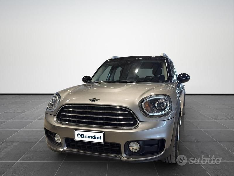 Usata Mini Cooper D Countryman Business 150 CV (110 kW) 2018 Grigio SUV