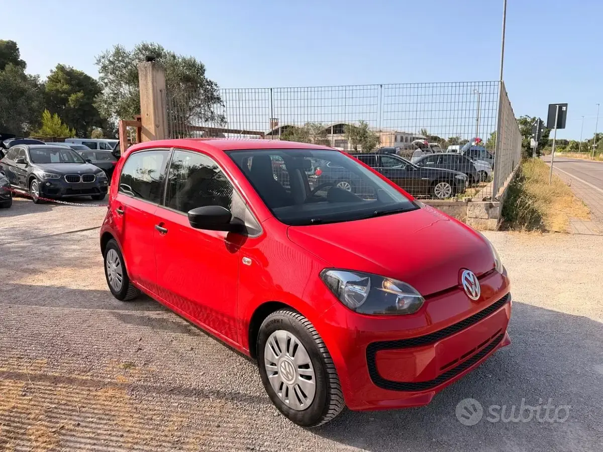 Usata VW up! 60 CV (44 kW) 2013 Rosso Utilitaria