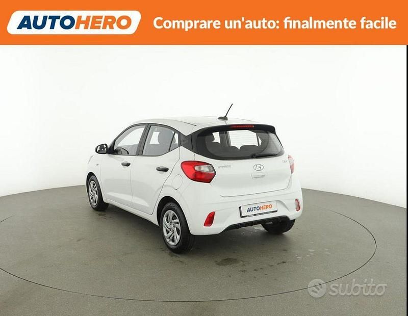 Usata Hyundai i10 Advanced 67 CV (49 kW) 2021 Bianco Utilitaria