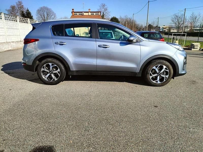 Usata Kia Sportage Style 136 CV (100 kW) 2021 Blu/azzurro SUV
