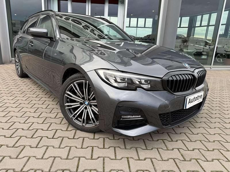 Usata BMW 318 M Sport 150 CV (110 kW) 2022 Grigio Station wagon