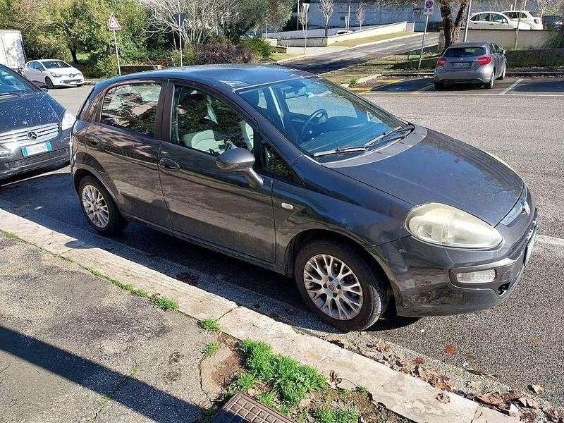 Usata Fiat Punto Evo 77 CV (56 kW) 2012 Nero Utilitaria