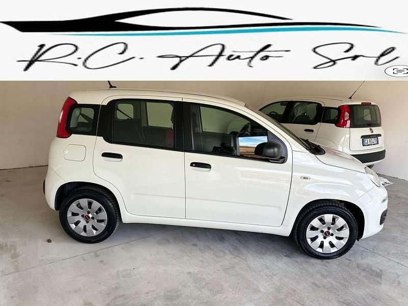 Usata Fiat Panda Easy 69 CV (50 kW) 2020 Bianco Utilitaria