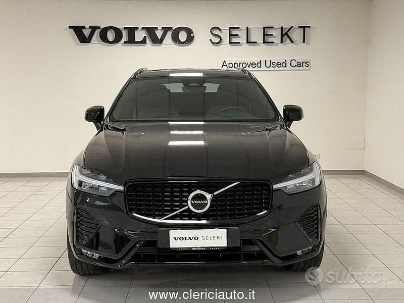 Usata Volvo XC60 Plus 250 CV (183 kW) 2025 Nero SUV