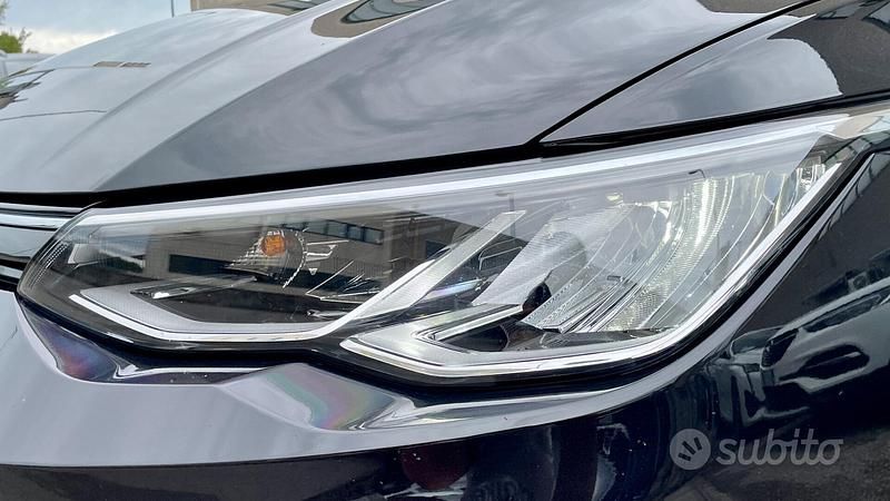 Usata VW Golf VIII Life 150 CV (110 kW) 2022 Nero Berlina