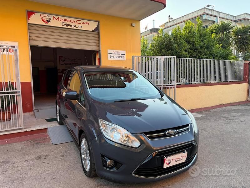 Begagnad Ford C-MAX 115 HK (84 kW) 2015 Grå Minibuss