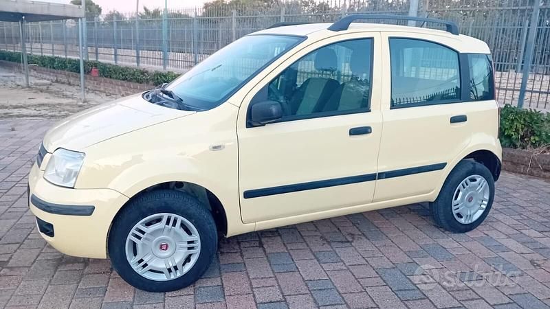 Usata Fiat Panda Dynamic 59 CV (43 kW) 2008 Giallo Utilitaria
