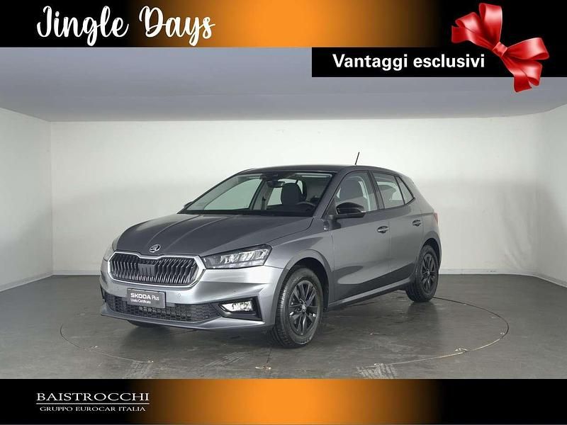Grigio graphite metallizzato Nuova 2025 Skoda Fabia Due volumi | 17.900 € (Buon prezzo) - Immagine 1/4