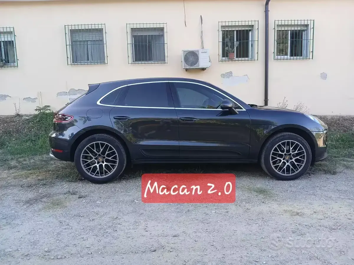 Usata Porsche Macan 245 CV (180 kW) 2018 Grigio SUV
