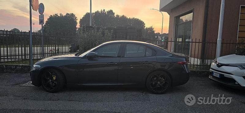 Usata Alfa Romeo Giulia Executive 160 CV (117 kW) 2019 Berlina