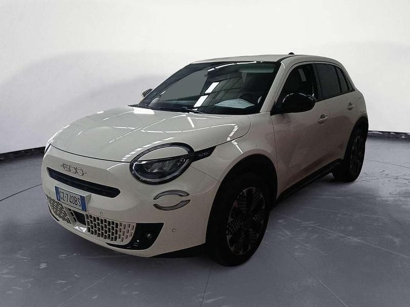 Usata Fiat 600 La Prima 110 CV (80 kW) 2025 Bianco SUV