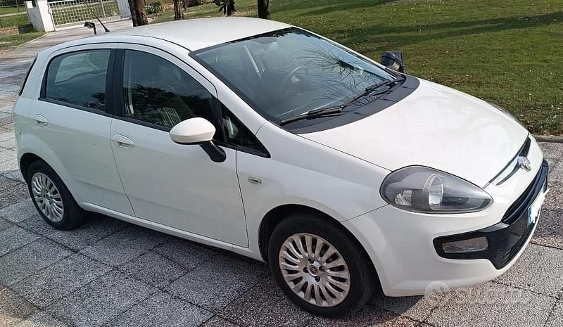 Usata Fiat Punto Evo 2011 Bianco Utilitaria