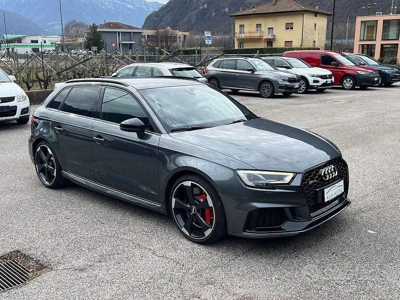 Usata Audi RS3 Ambiente 400 CV (294 kW) 2019 Grigio Berlina