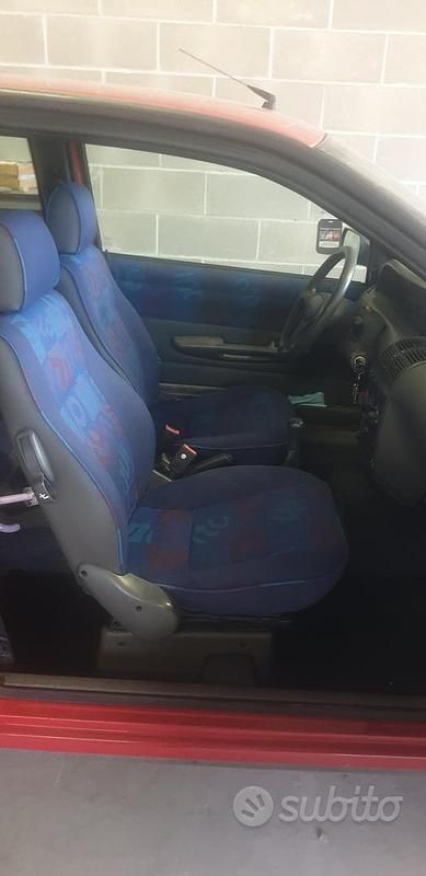 Usata Fiat Punto 82 CV (60 kW) 1999 Rosso Utilitaria