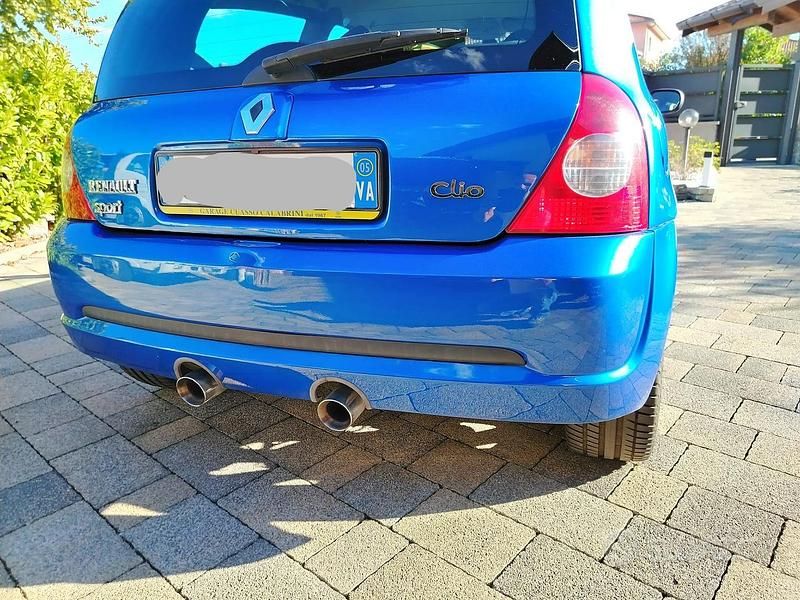 Usata Renault Clio II R.S. 182 CV (133 kW) 2005 Berlina