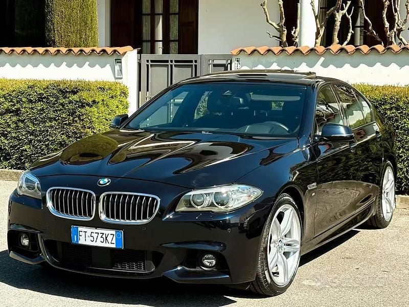 Usata BMW 520 M Sport 183 CV (134 kW) 2014 Blu Berlina