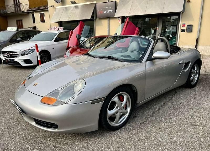 Usata Porsche Boxster 207 CV (152 kW) 1997 Grigio Cabrio