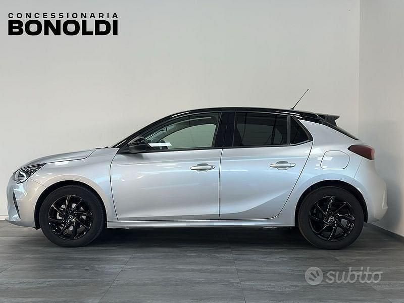 Usata Opel Corsa Elegance 75 CV (55 kW) 2022 Grigio Berlina