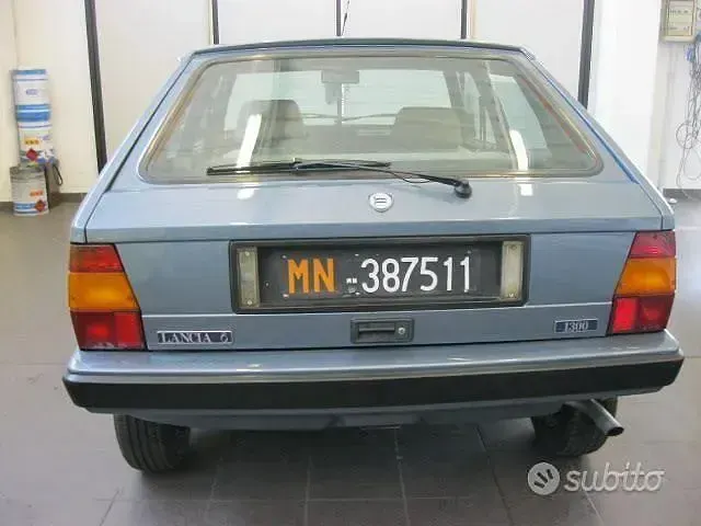 Usata Lancia Delta 78 CV (57 kW) 1985 Blu Utilitaria