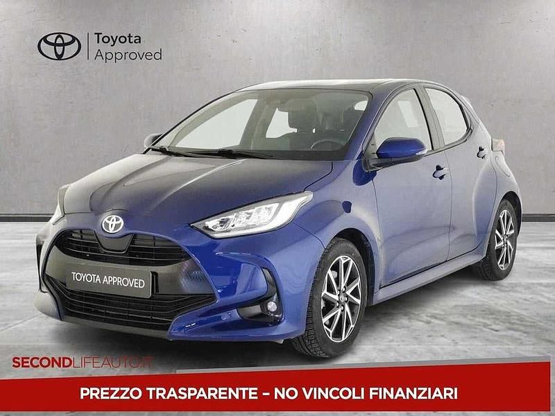 Usata Toyota Yaris Trend 116 CV (85 kW) 2022 Blu Utilitaria