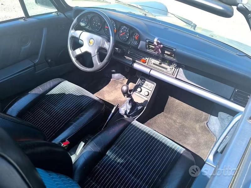 Usata Porsche 911 Carrera Cabriolet 207 CV (152 kW) 1986 Grigio Cabrio