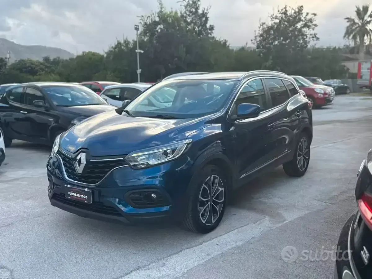 Usata Renault Kadjar Life 116 CV (85 kW) 2020 Blu SUV