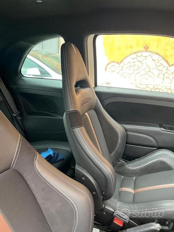 Usata Abarth 695 2020 Bianco Utilitaria