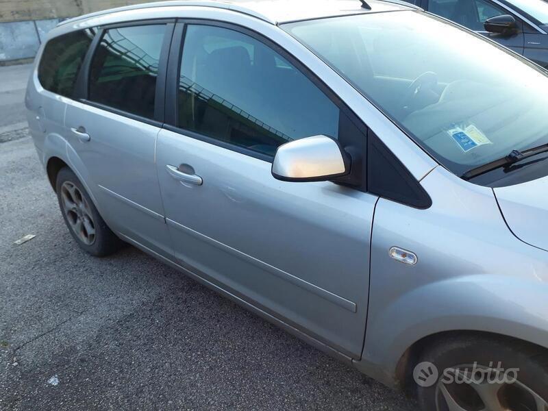 Usato 2007 Ford Focus Diesel (4.000 €)