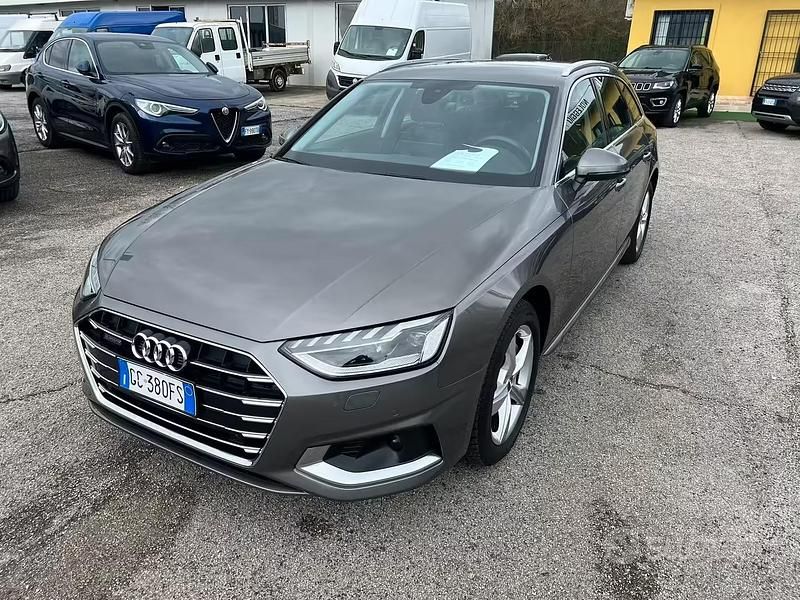 Usata Audi A4 190 CV (139 kW) 2020 Grigio Station wagon