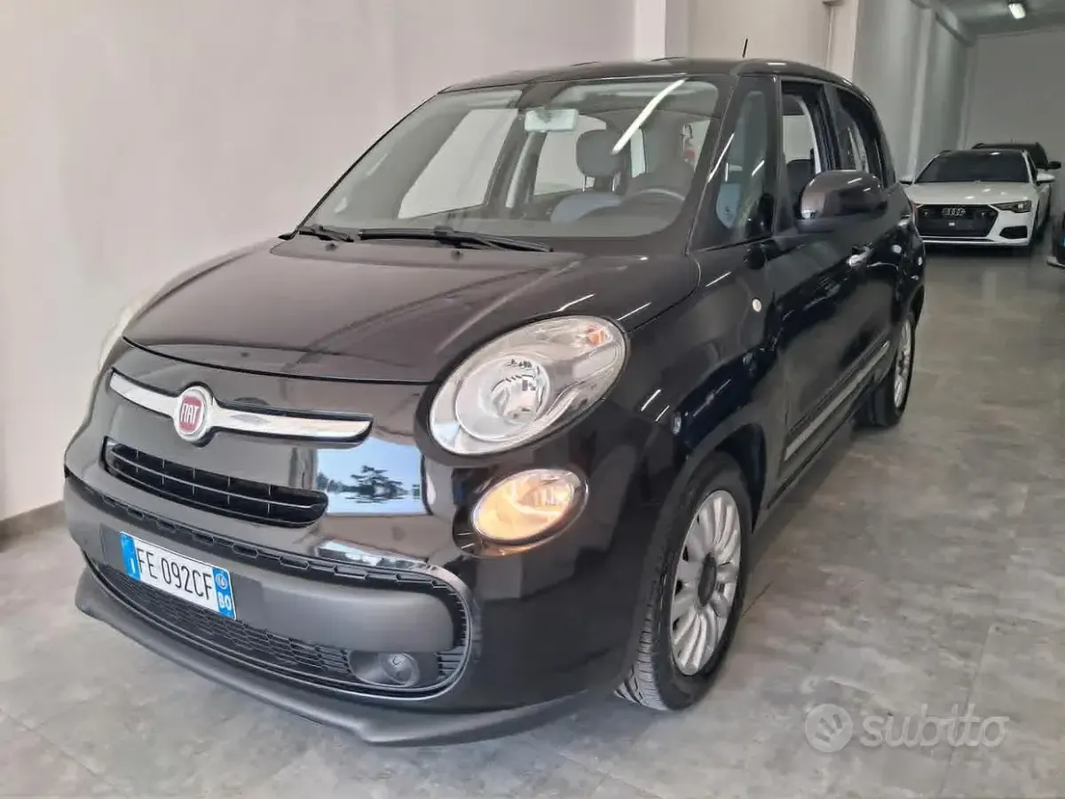 Usata Fiat 500L Pop Star 95 CV (69 kW) 2016 Nero Monovolume