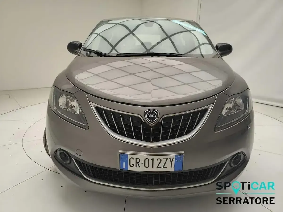 Usata Lancia Ypsilon S 69 CV (50 kW) 2024 Grigio Utilitaria