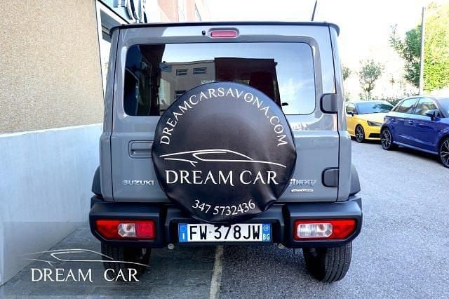 Usata Suzuki Jimny 102 CV (75 kW) 2019 Grigio pastello SUV