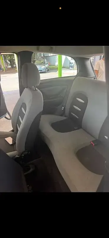 Usata Lancia Ypsilon 60 CV (44 kW) 2007 Utilitaria