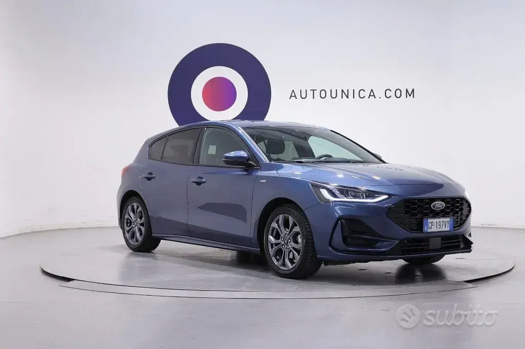 Usata Ford Focus ST-Line 125 CV (91 kW) 2023 Blu Berlina