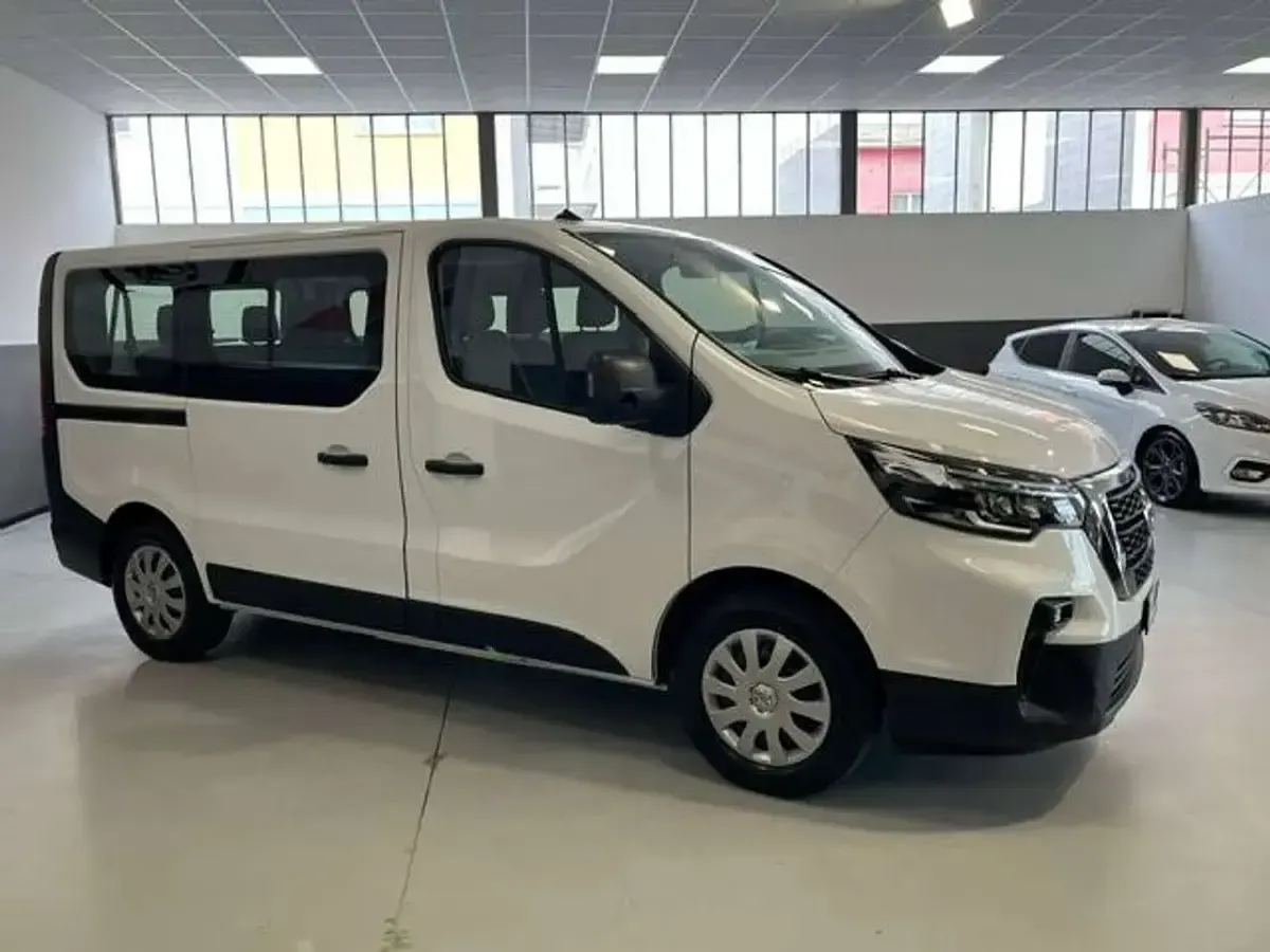 Usata Nissan Primastar 110 CV (80 kW) 2024 Bianco Monovolume