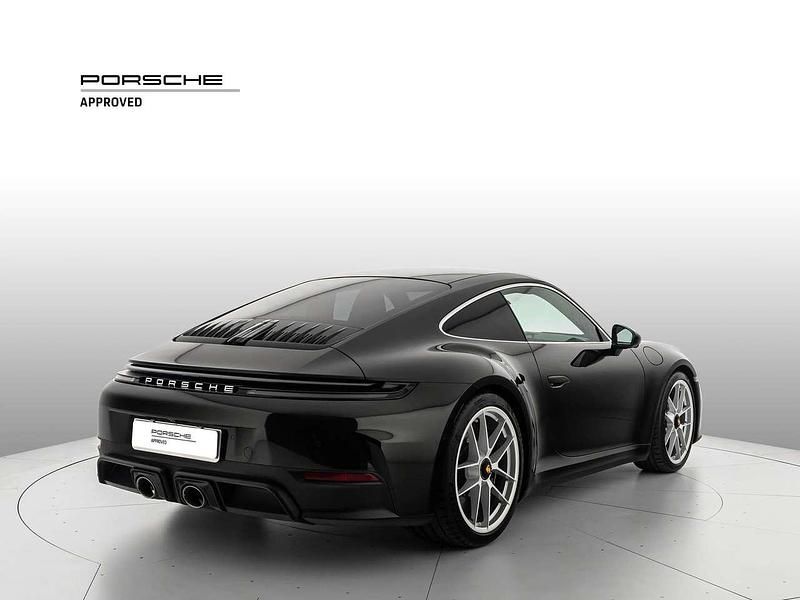 Usata Porsche 992 541 CV (397 kW) 2025 Colore su campione Coupé