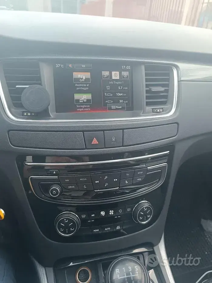 Usata Peugeot 508 150 CV (110 kW) 2015 Nero Station wagon