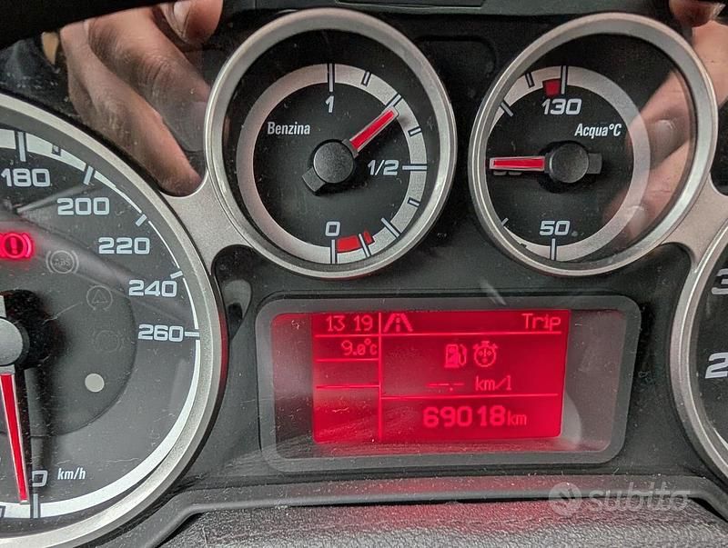 Usata Alfa Romeo MiTo Quadrifoglio Verde 170 CV (125 kW) 2010 Utilitaria