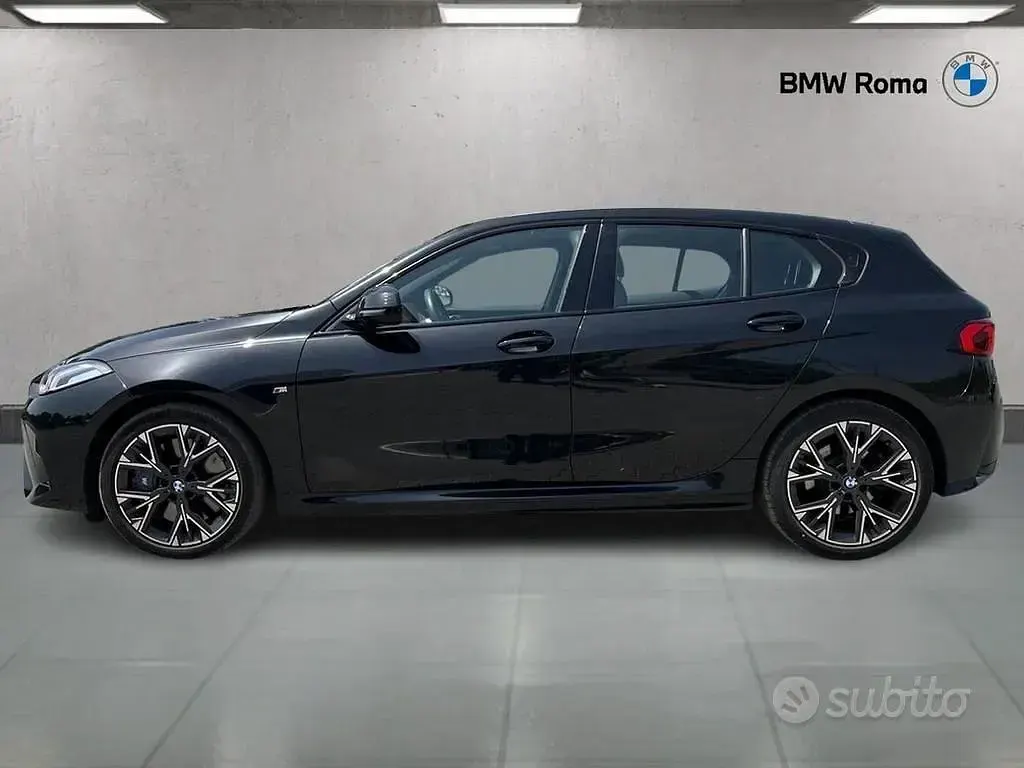 Usata BMW 118 M Sport 150 CV (110 kW) 2024 Black sapphire metallic Berlina